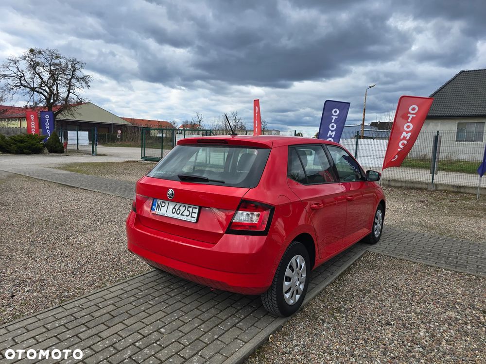 Skoda Fabia - 6