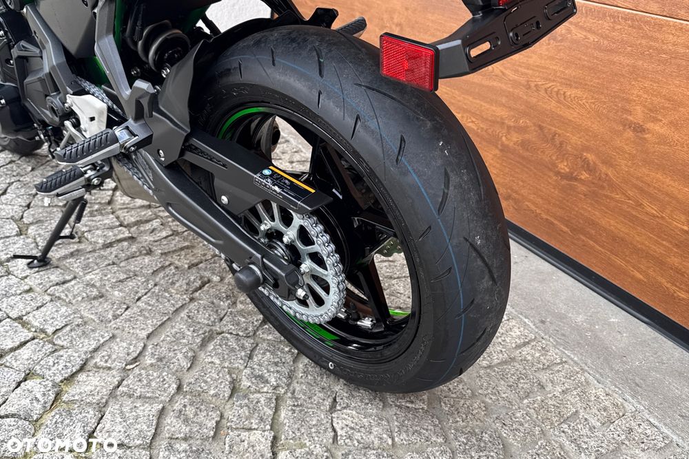 Kawasaki Z 650 - 28
