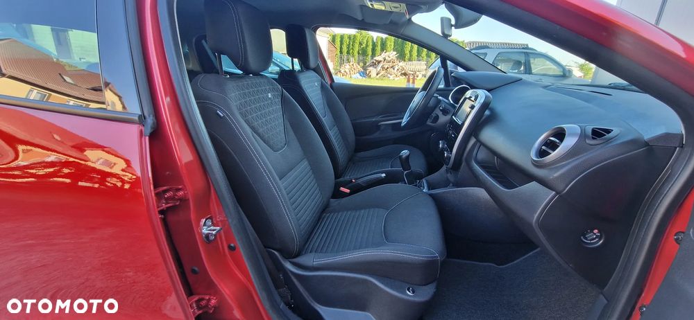 Renault Clio TCe 90 Limited - 24