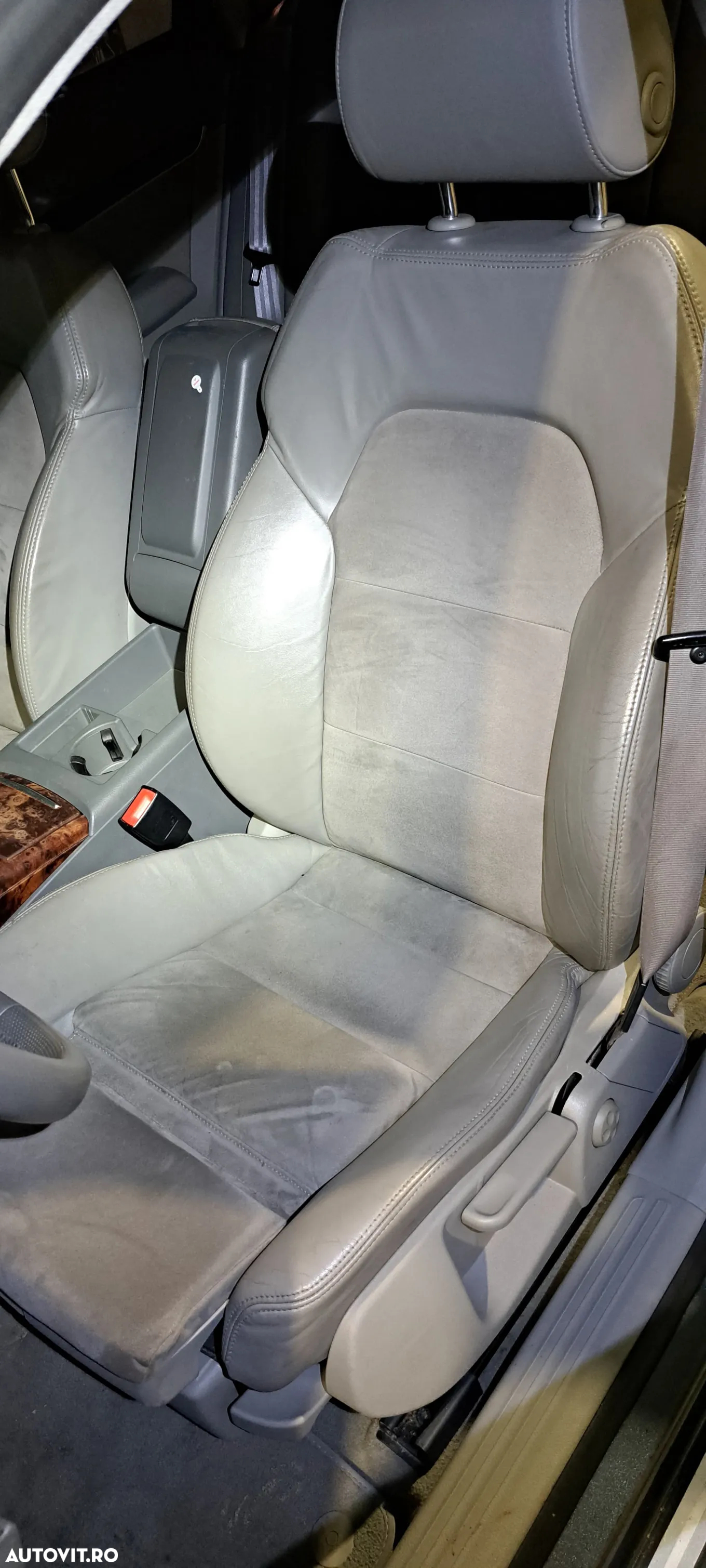 VIDEO INTERIOR Scaune alcantara gri cu fete portiere  A6 C6 - 3