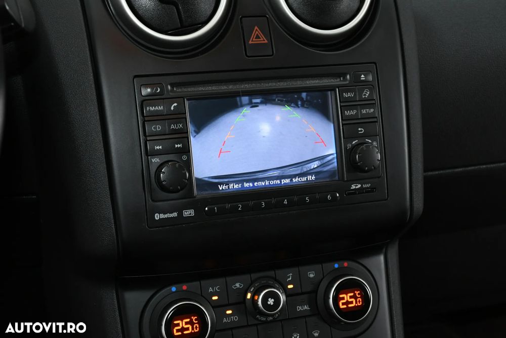 Nissan Qashqai 1.5 DCI TEKNA - 9