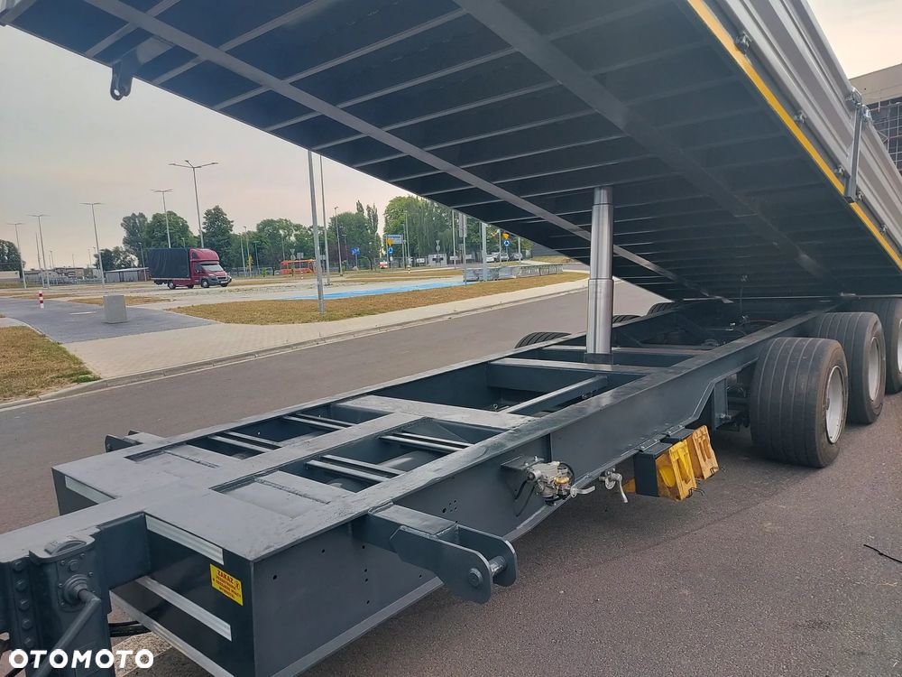 Schmitz Cargobull - 40