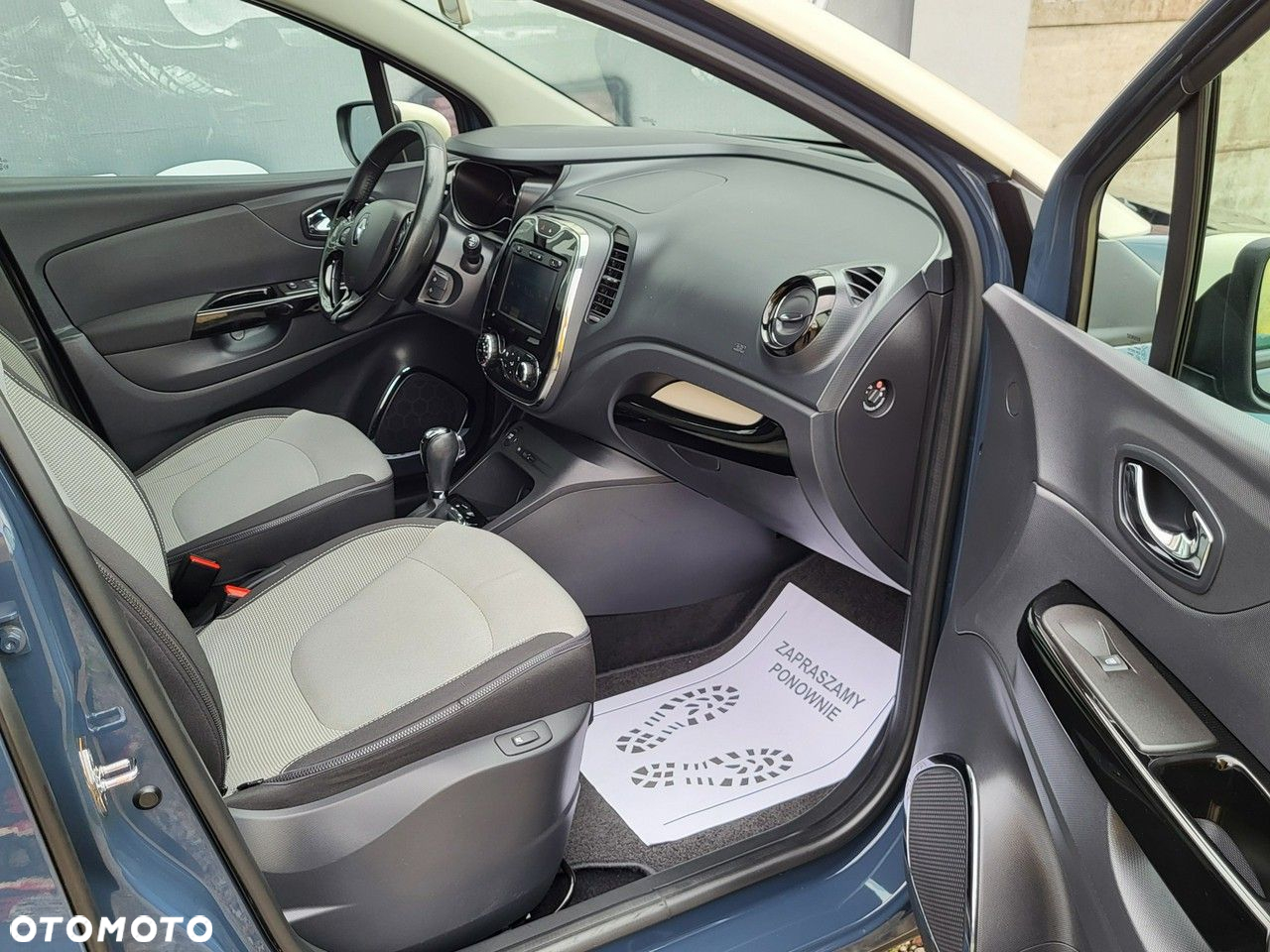 Renault Captur - 18
