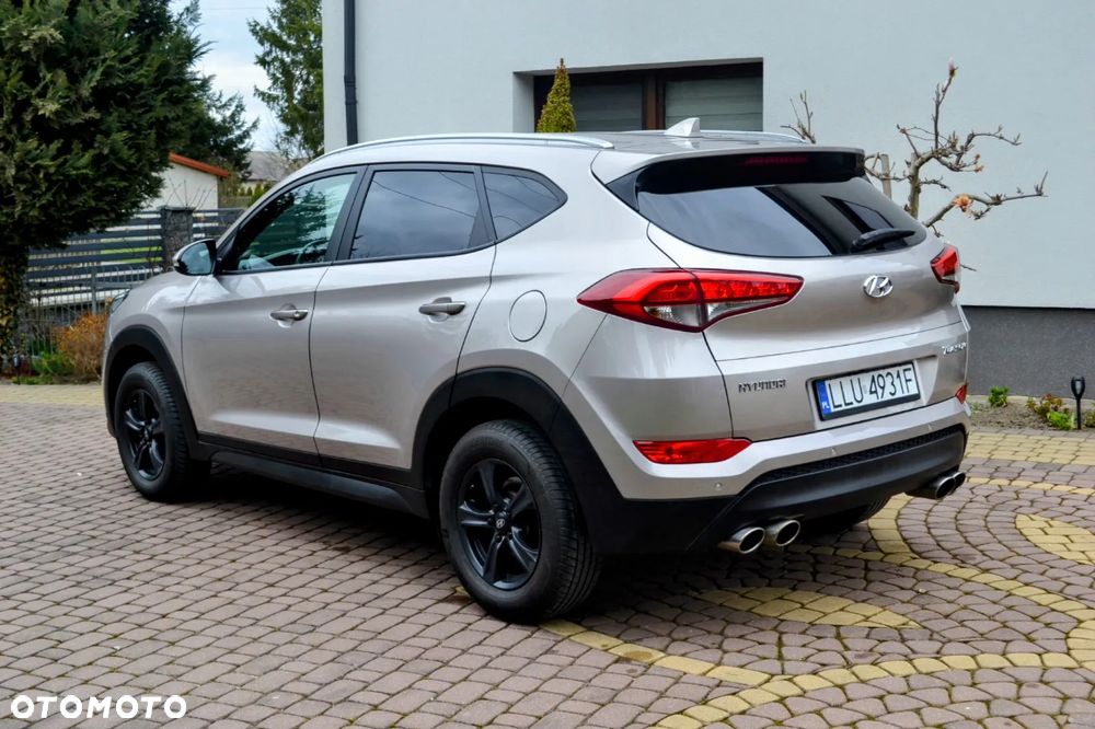 Hyundai Tucson blue 1.7 CRDi 2WD Advantage - 21