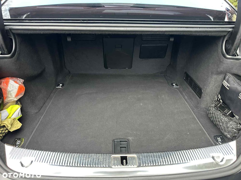 Audi A8 4.2 TDI DPF (clean diesel) quattro tiptronic Lang - 10