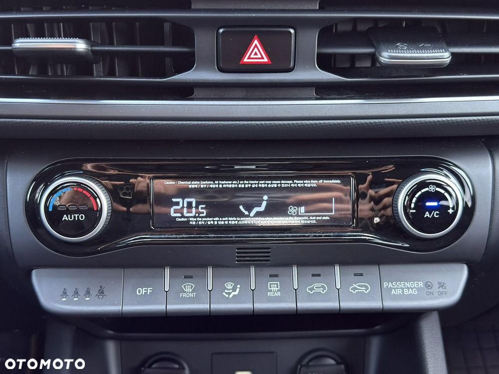 Hyundai Kona - 24