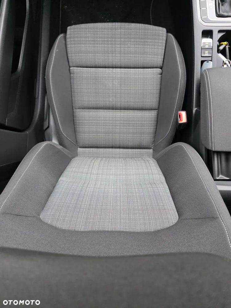 Volkswagen Passat 2.0 TDI EVO Business DSG - 13