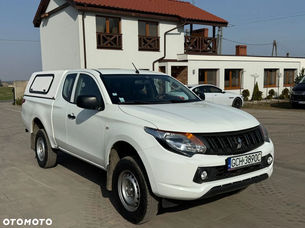 Mitsubishi L200 2.4 d CC Invite - 1