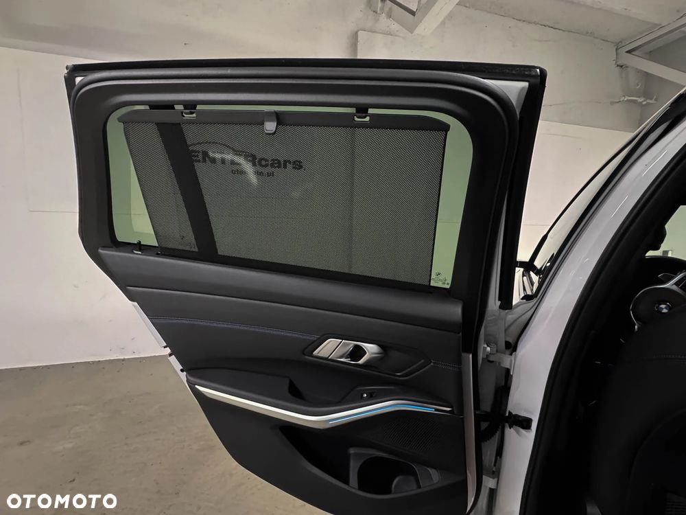 BMW Seria 3 320d Touring xDrive M Sport - 20