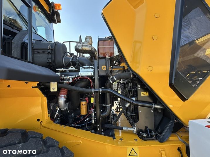 JCB 437 S5 WasteMaster - 36