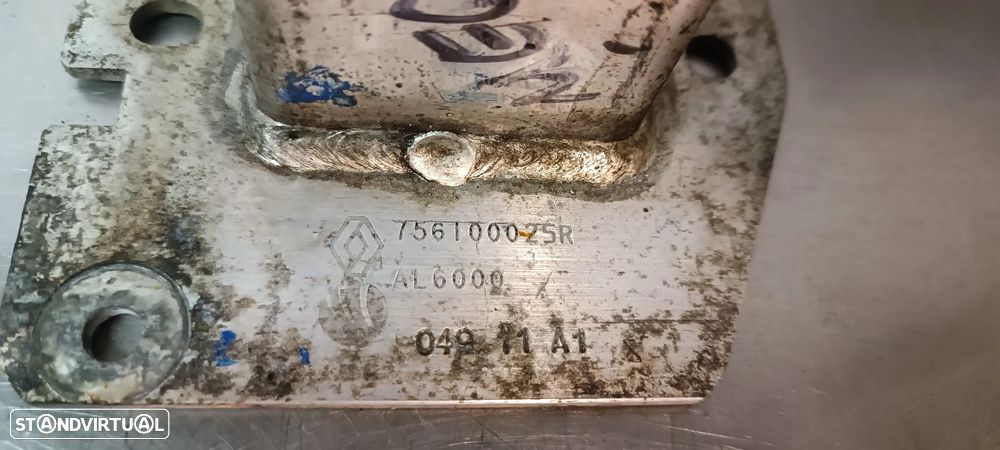 REFORÇO DO PARACHOQUES TRAS RENAULT MEGANE III COUPÉ REF: 756100025R - 3