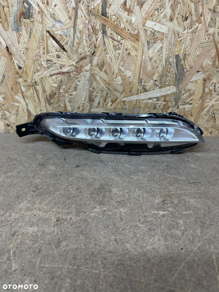 HYUNDAI TUCSON III HALOGEN DRL PRAWY 92208-D7000 - 1
