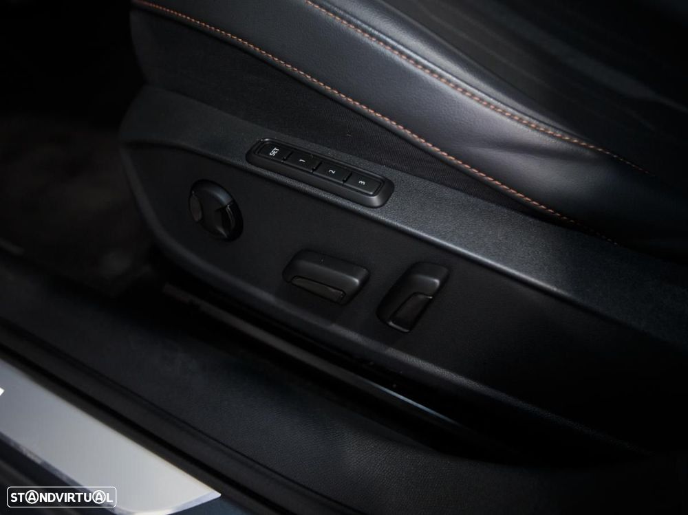 Cupra Formentor 2.0 TSI DSG 4Drive VZ - 33