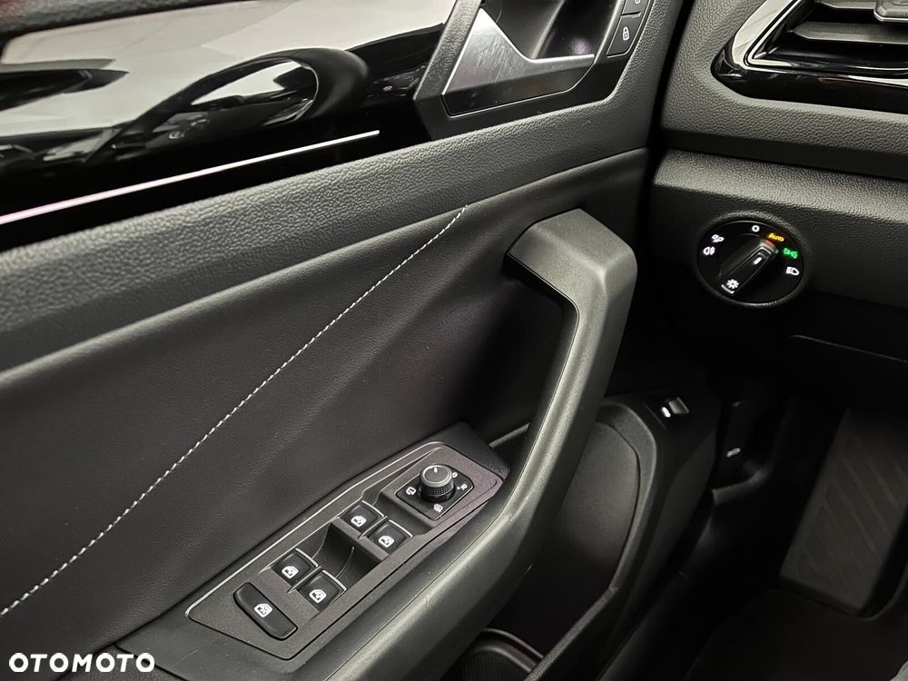 Volkswagen T-Roc 1.5 TSI Style DSG - 14