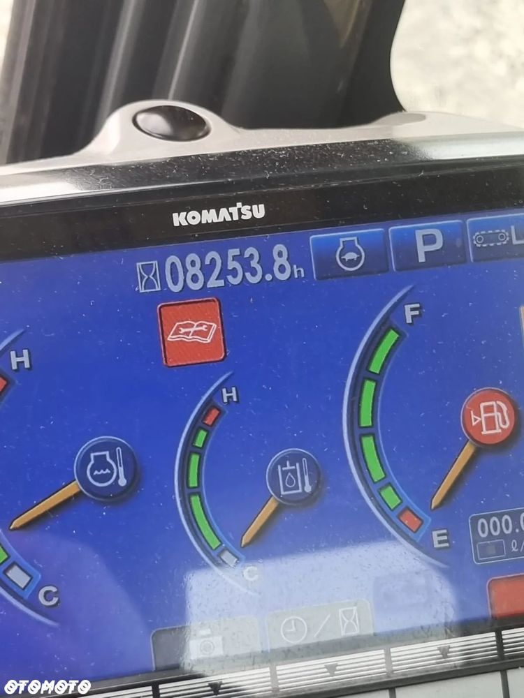 Komatsu PC228 US Compact 24 Tony 8 250 Mth - 14