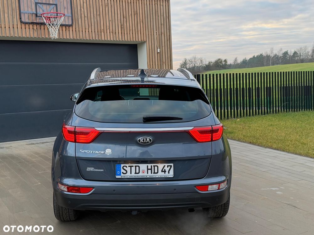 Kia Sportage 1.6 GDI 2WD Black Edition - 12