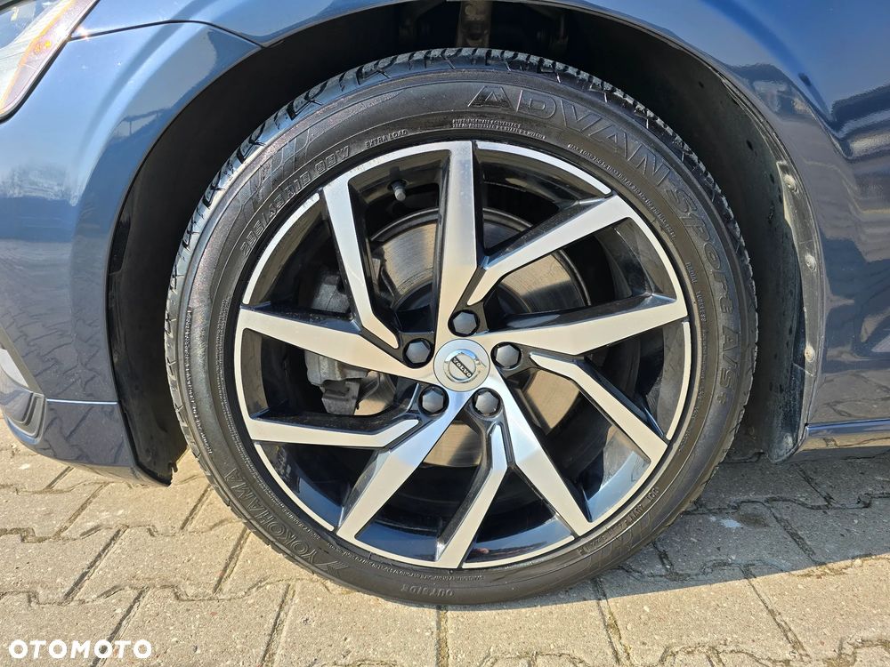 Volvo S60 T5 Momentum Pro - 35