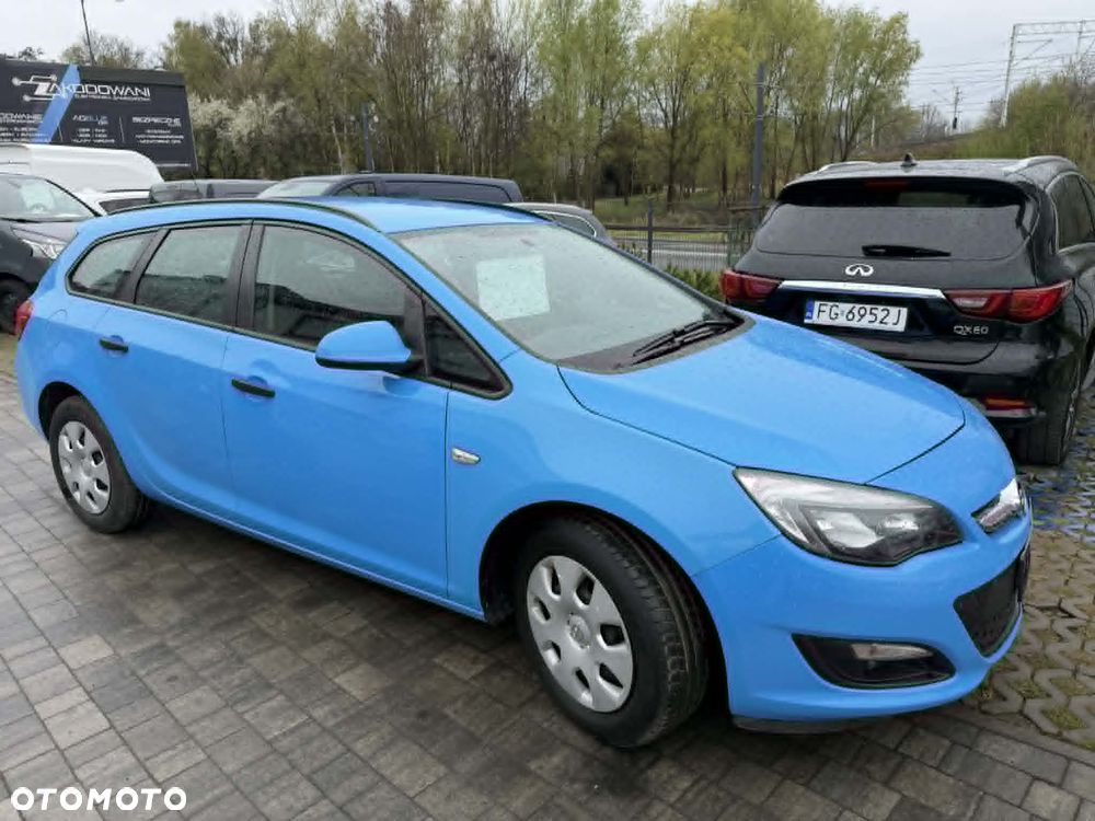 Opel Astra 1.4 Turbo Color Edition - 4