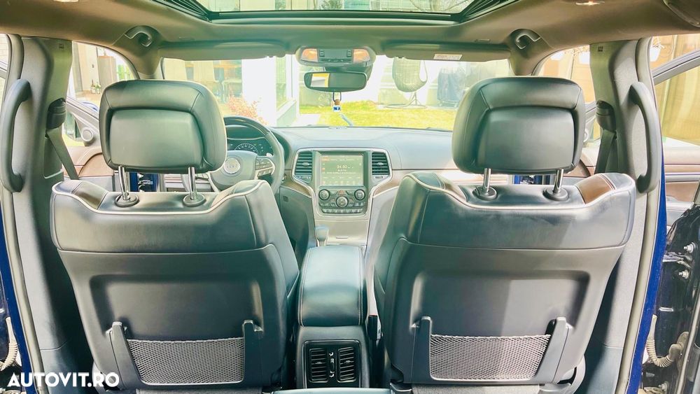 Jeep Grand Cherokee 3.0 TD AT Overland - 32