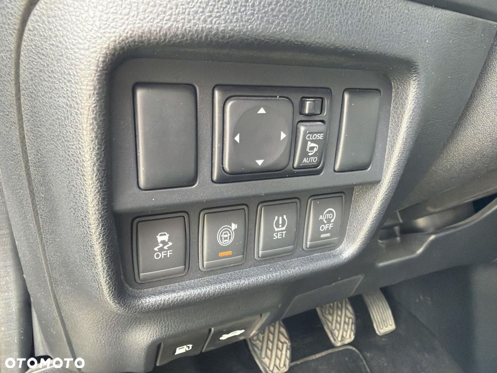 Nissan Juke 1.6 DIG-T Tekna (lea) EU6 - 21