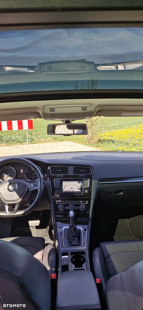 Volkswagen Golf 2.0 BlueTDI DSG Highline - 9