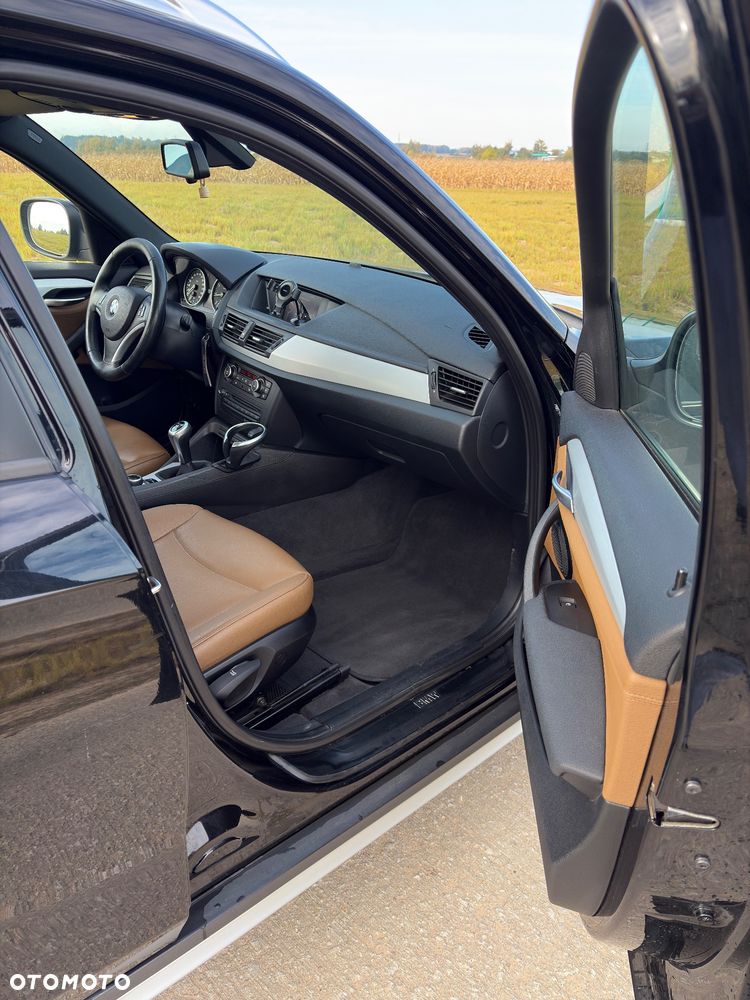 BMW X1 - 15