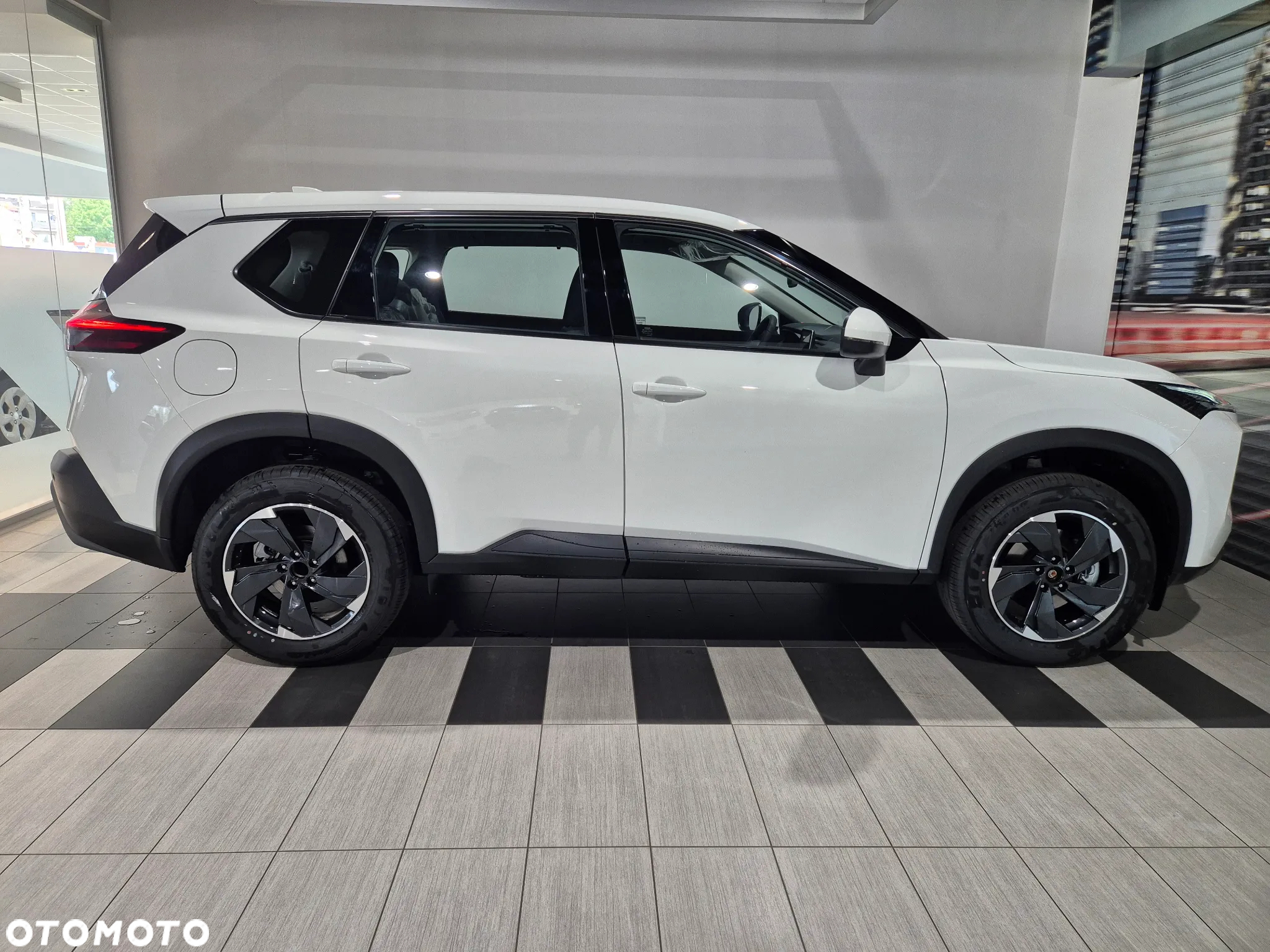 Nissan X-Trail 1.5 VC-T mHEV Acenta 2WD Xtronic 7os - 6