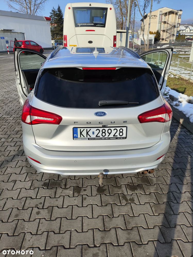 Ford Focus 1.5 EcoBoost ST-Line - 12