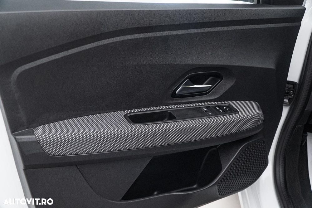 Dacia Logan TCe 90 MT6 Prestige - 24