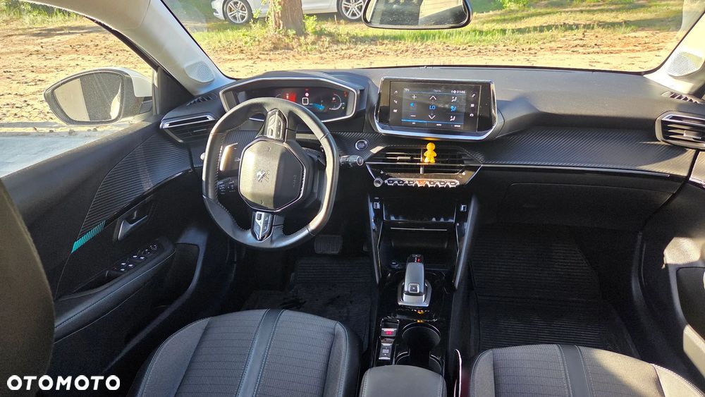 Peugeot 208 PureTech 100 EAT8 Active - 19