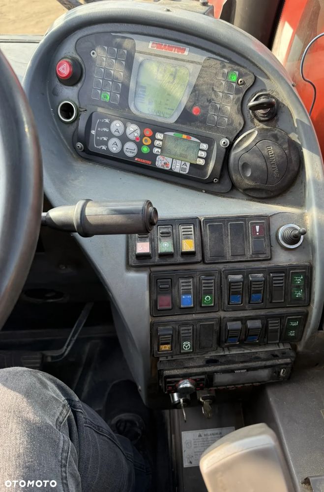 Manitou MRT 2150 obrotowe - 12