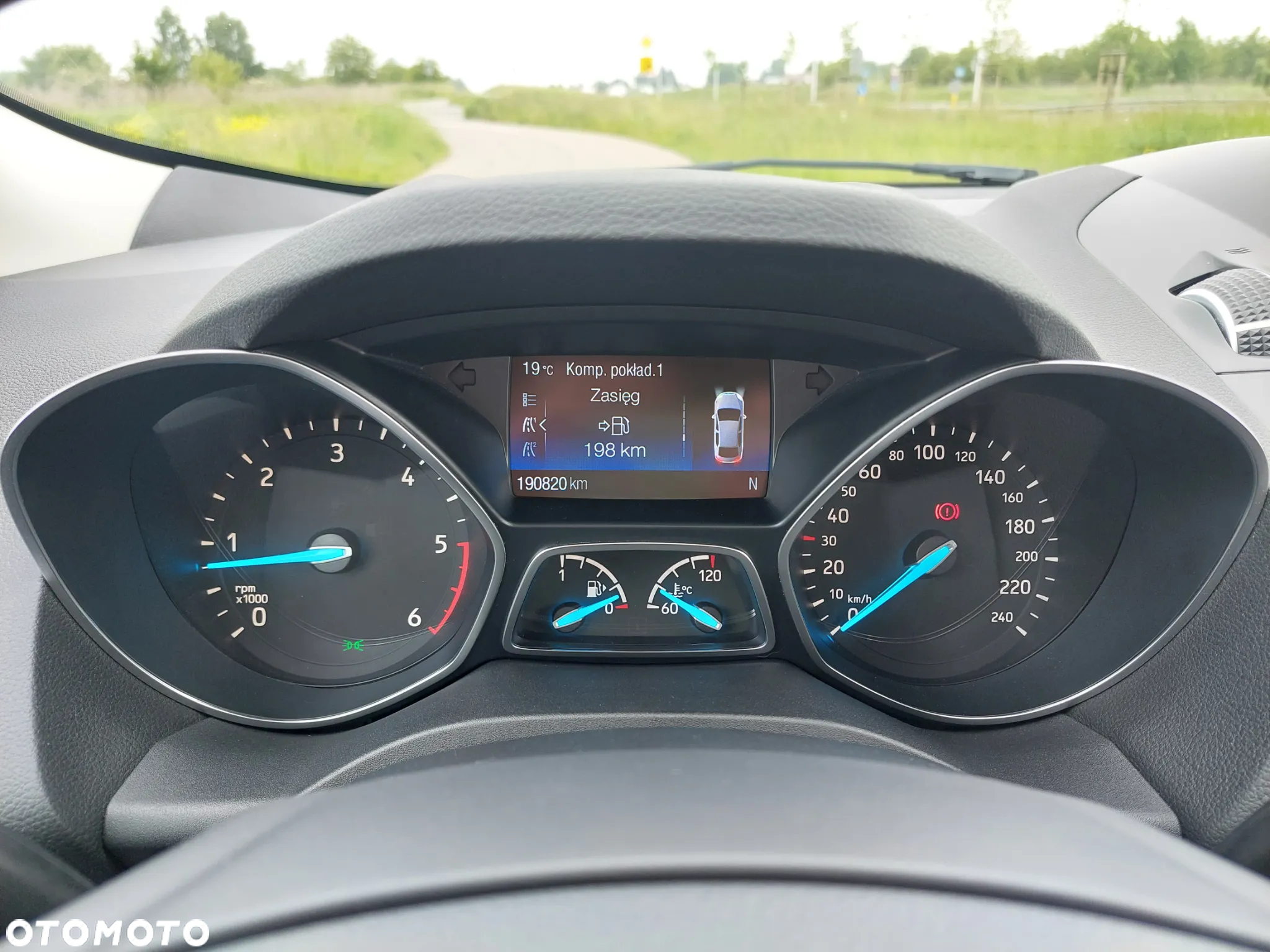 Ford Kuga 1.5 EcoBlue FWD Titanium - 15