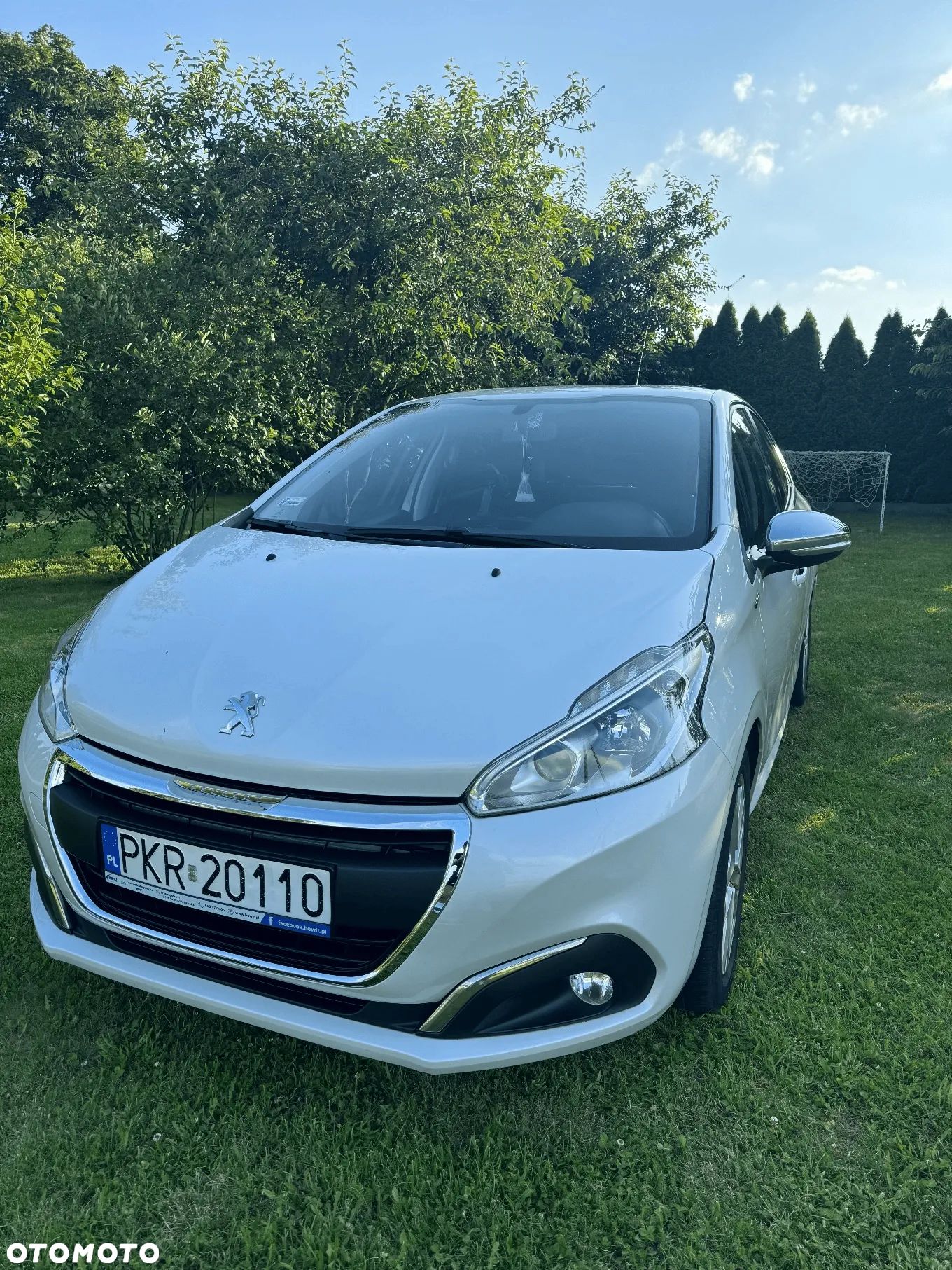 Peugeot 208 - 1