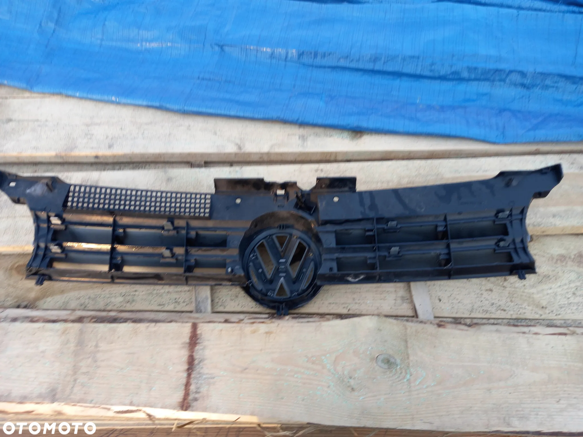 VW GOLF IV GRILL ATRAPA - 4
