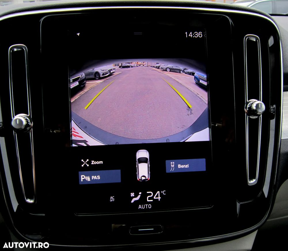 Volvo XC 40 D3 AWD Geartronic Momentum - 18