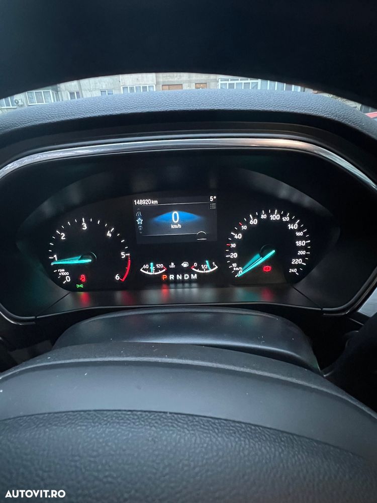 Ford Focus ver-2-0-ecoblue-start--stopp--system-aut-titanium - 7