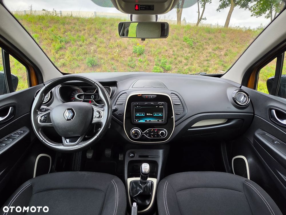 Renault Captur - 25
