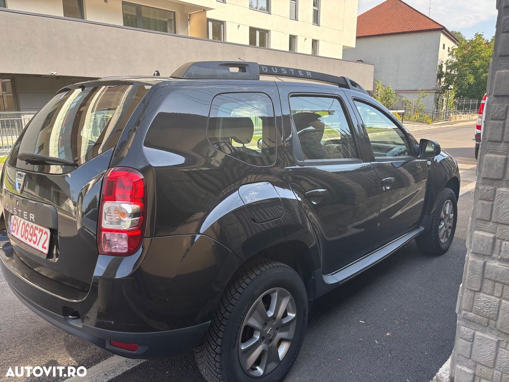 Dacia Duster 1.6 4x2 Laureate - 11