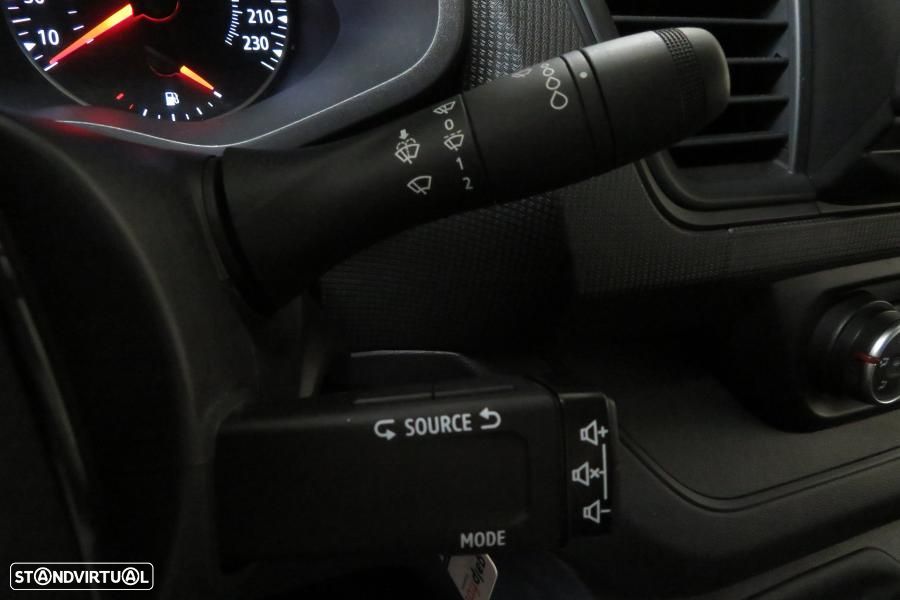 Renault Trafic 2.0 Blue dCi L1 Zen - 12