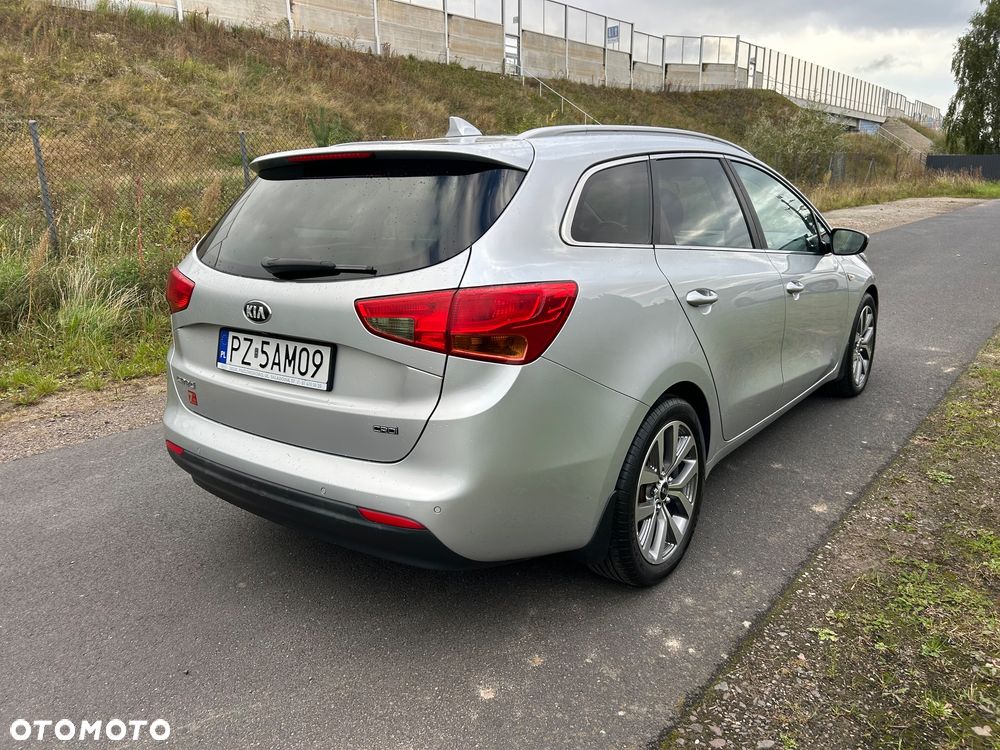 Kia Ceed 1.6 CRDi SCR L Business Line DCT - 4