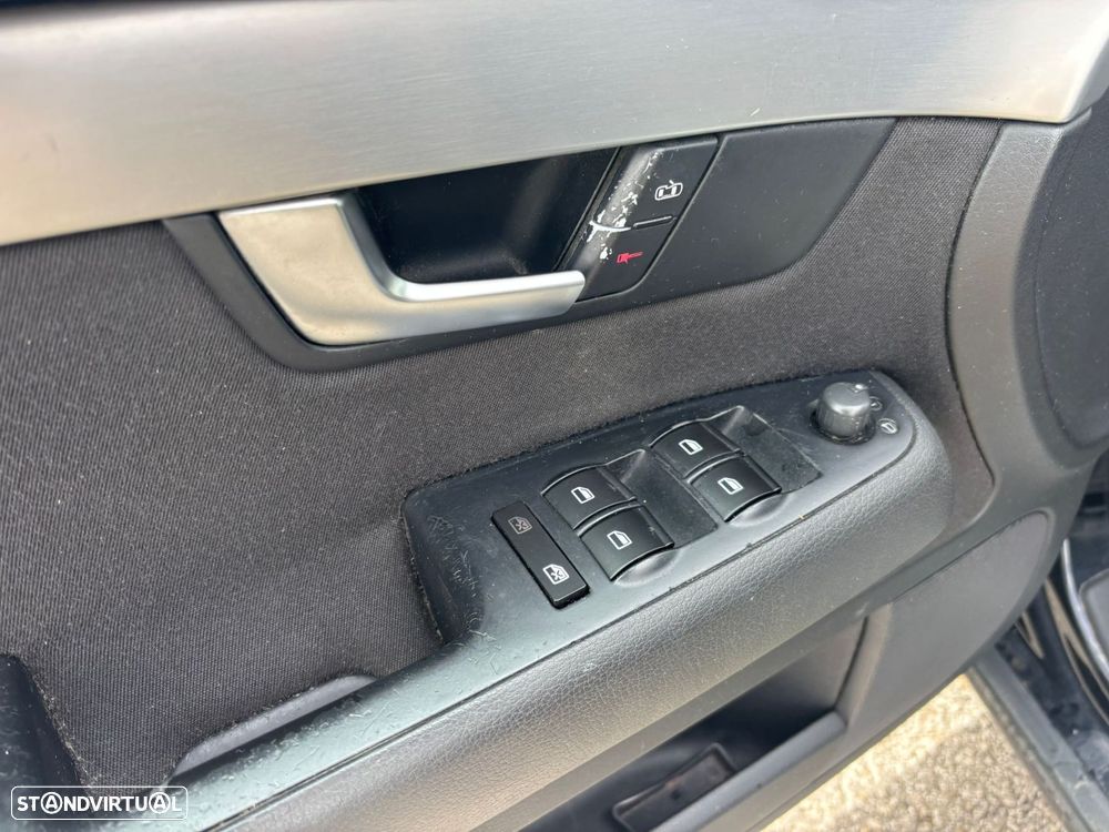 Audi A4 Avant 2.0 TDi Sport - 16