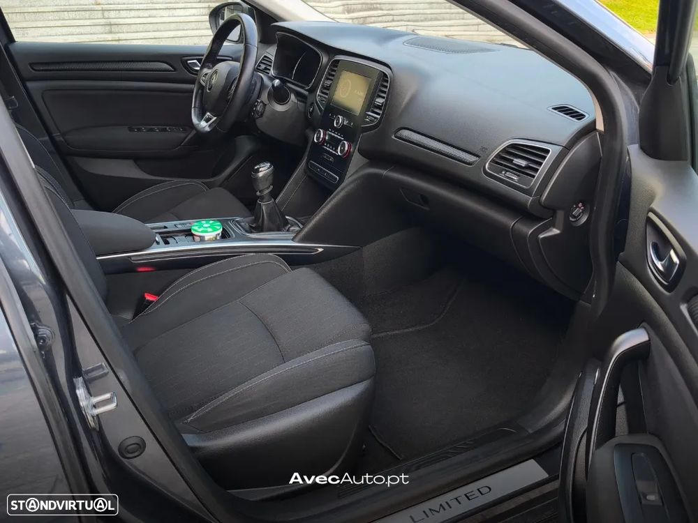 Renault Mégane Sport Tourer 1.5 dCi Limited - 33