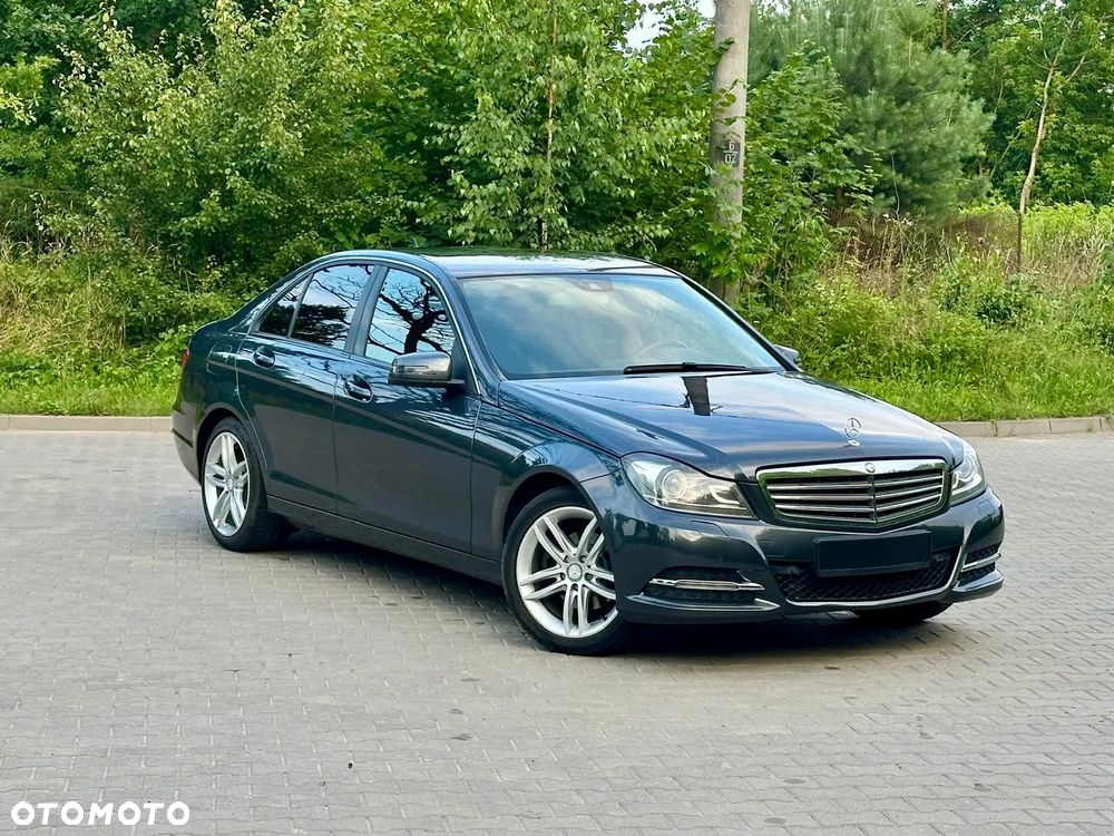 Mercedes-Benz Klasa C 250 CGI BlueEff Avantgarde - 6