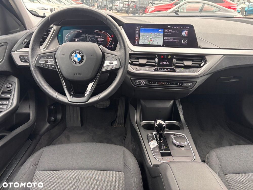 BMW Seria 1 118i Advantage - 21