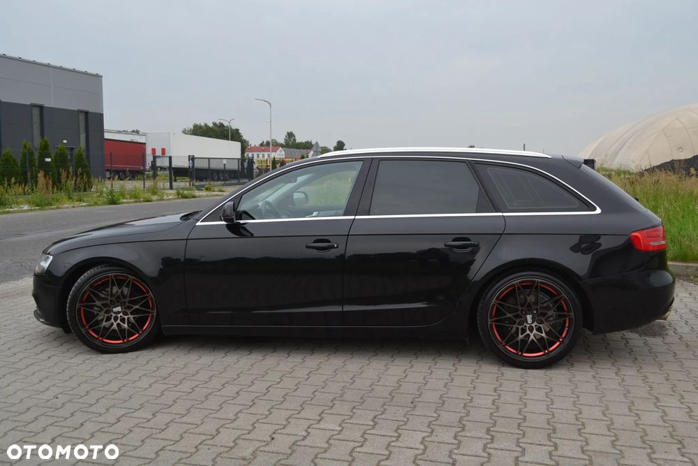 Audi A4 Avant 2.0 TDI DPF Ambition - 12
