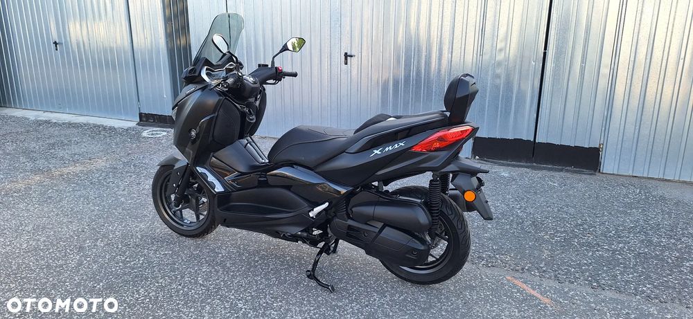 Yamaha X-max - 4