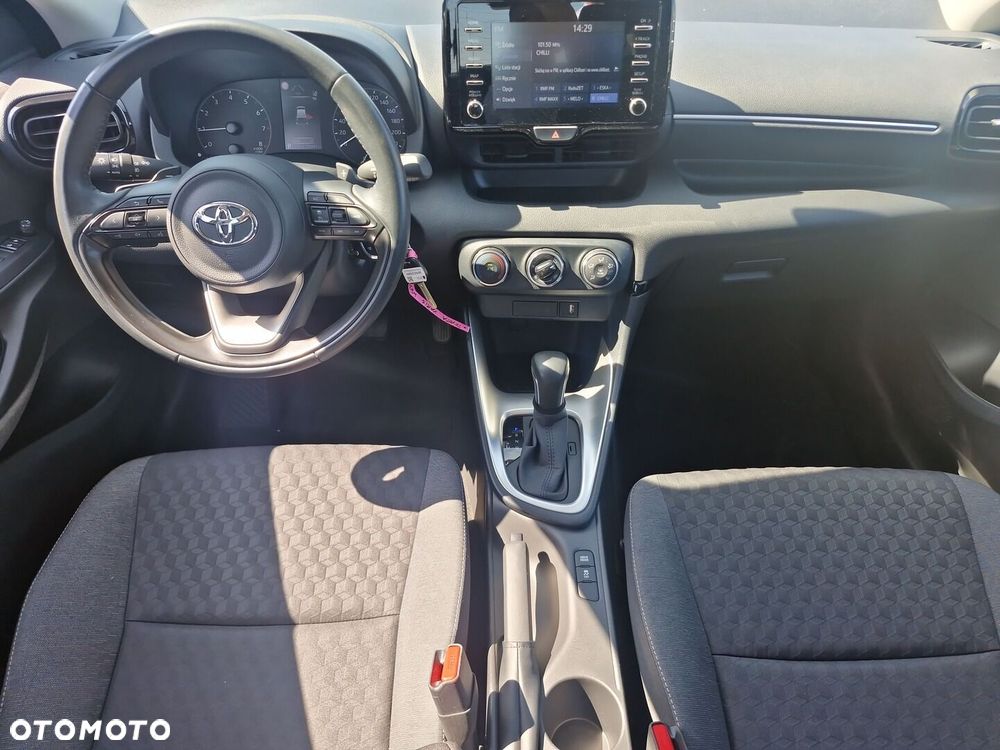 Toyota Yaris 1.5 Comfort CVT - 11