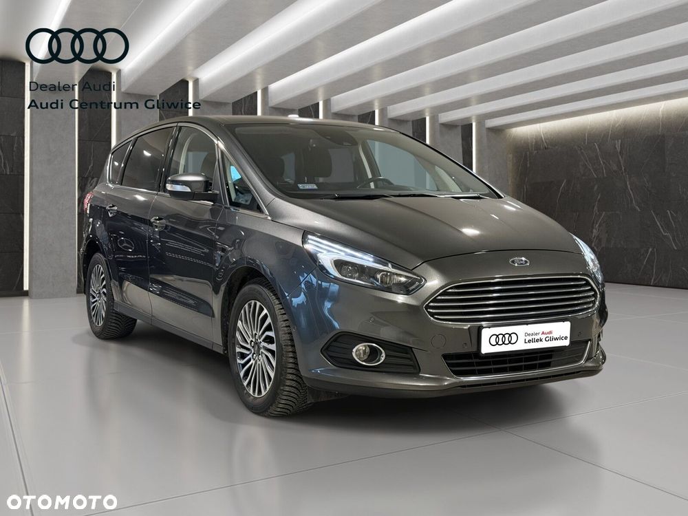 Ford S-Max - 7