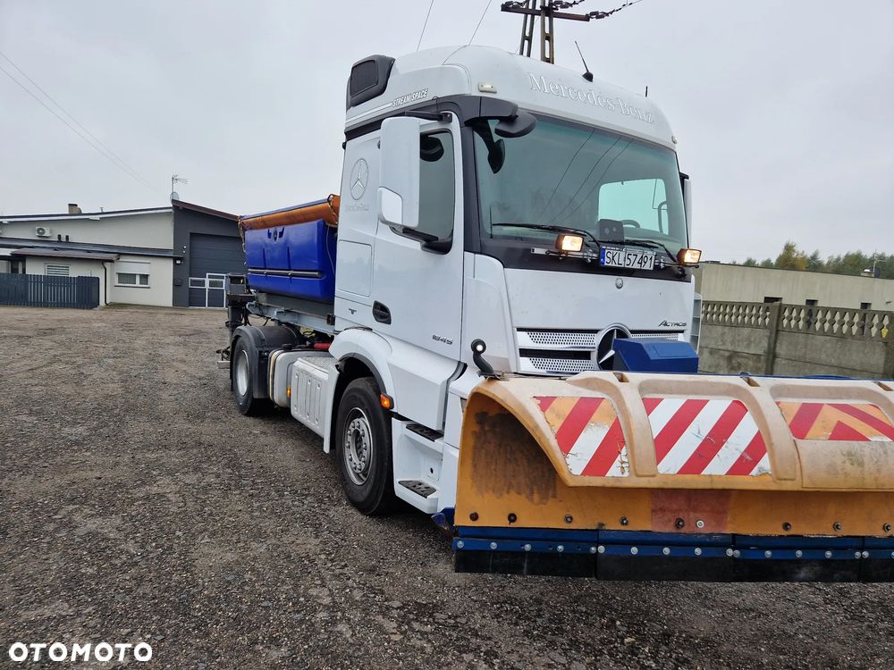 Mercedes-Benz ACTROS - 1