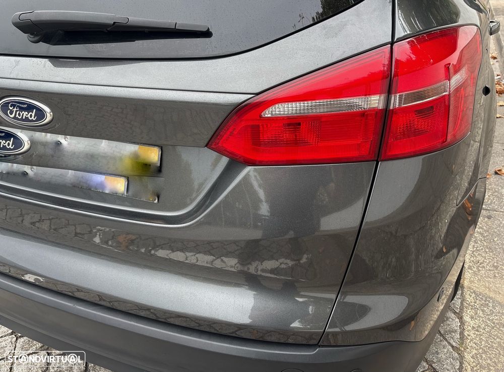 Ford Focus SW 1.5 TDCi Titanium - 9